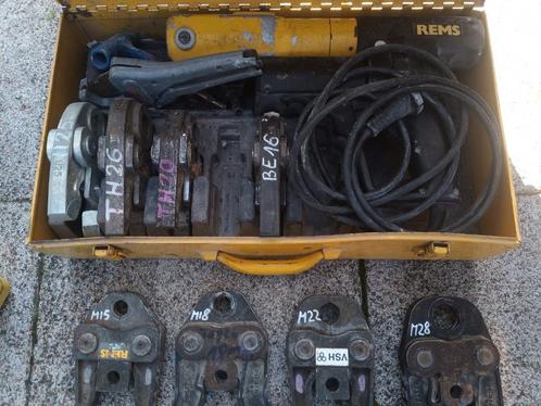 Persmachine Perstang sanitair CV Te huur location, Doe-het-zelf en Bouw, Gereedschap | Handgereedschap, Gebruikt, Ophalen