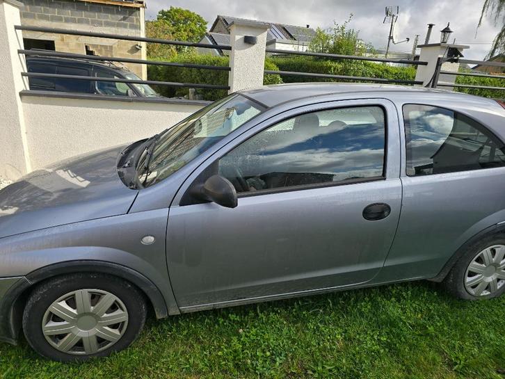 Opel corsa a vendre, Auto's, Opel, Particulier, Corsa, Benzine, Euro 4, 3 deurs, Automaat, Zilver of Grijs, Grijs, Stof, Ophalen