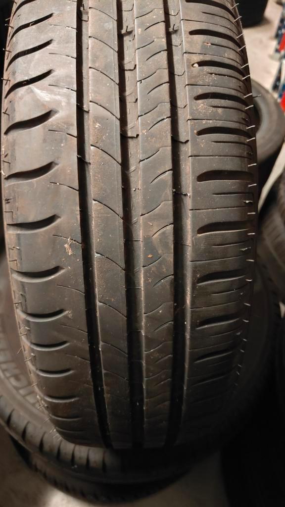 195/65r15 91h Michelin 40€ per stuk met montage en balancere, Auto-onderdelen, Besturing, Ophalen of Verzenden