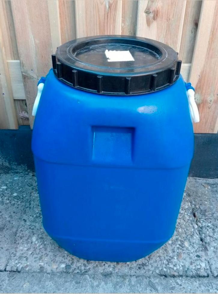 Voertonnen van 30 en 60 liter inhoud, Huis en Inrichting, Keuken | Tupperware, Zo goed als nieuw, Blauw, Ophalen of Verzenden