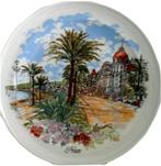 Assiettes décor de NICE Porcelaine France ., Ophalen of Verzenden