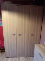 Garde robe 3 portes, Maison & Meubles, Avec porte(s), 100 à 150 cm, Enlèvement, Utilisé