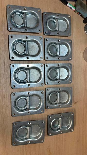 Bevestigingsogen 3x 10 stuks (verschillende modellen) beschikbaar voor biedingen