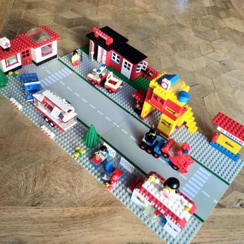 Lot de créateurs Country Lego City Classic Vintage Rétro, Enfants & Bébés, Jouets | Duplo & Lego, Utilisé, Lego, Ensemble complet