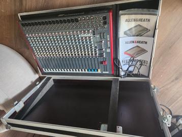 Allen & heath zed 22fx in case beschikbaar voor biedingen