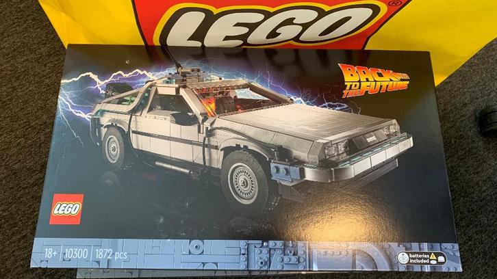 LEGO 10300 Back to the Future Time Machine - nieuw, Kinderen en Baby's, Speelgoed | Duplo en Lego, Nieuw, Lego, Ophalen of Verzenden