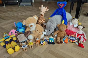 Collectie knuffels beschikbaar voor biedingen
