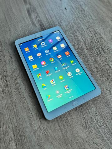 Tablette Samsung Tab E 8GB beschikbaar voor biedingen