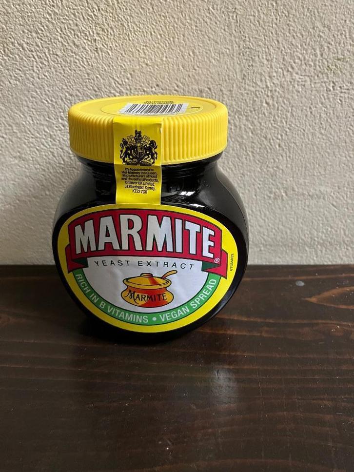 Marmite Yeast Extract - Vegan - Prijs 2 stuks, Sport en Fitness, Overige Sport en Fitness, Nieuw, Ophalen of Verzenden
