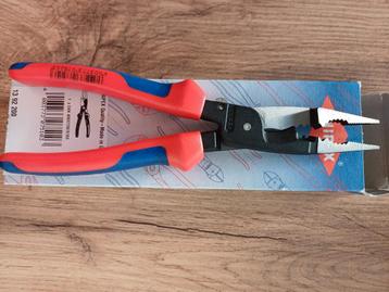 Pince knipex 13 92 200 neuve beschikbaar voor biedingen