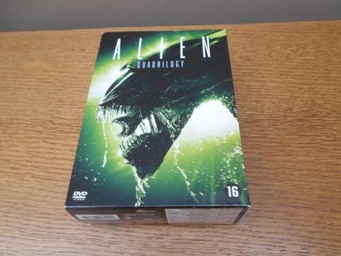 Alien quadrilogy voor 5 Euro, CD & DVD, DVD | Horreur, Comme neuf, Monstres, À partir de 16 ans, Enlèvement ou Envoi