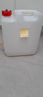 Jerrycan 35 liter, met kraantje H 42cm, B 36cm, 24cm dikte, Ophalen, Zo goed als nieuw