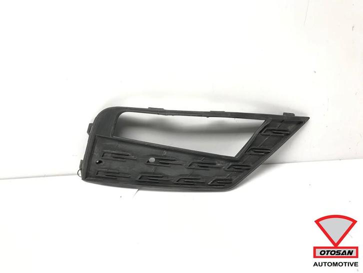 Seat Leon 5F Voorbumper Rooster Mistlamp Rechts 5F0853666G, Auto-onderdelen, Carrosserie, Bumper, Seat, Voor, Rechts, Gebruikt