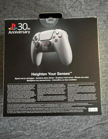 Playstation 5 controler 30th anniversary  beschikbaar voor biedingen