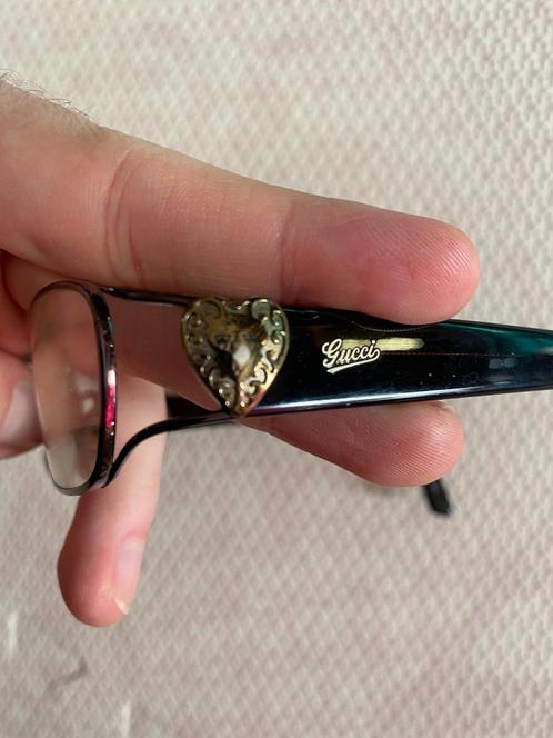 GUCCI - Blue/Brown Gold Heart Leesbril (ongeveer +1,50 glaze, Handtassen en Accessoires, Zonnebrillen en Brillen | Dames, Gebruikt