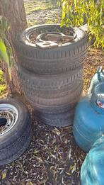 Set winterbanden continental 195/65R15, Auto-onderdelen, Banden en Velgen, Ophalen, Winterbanden