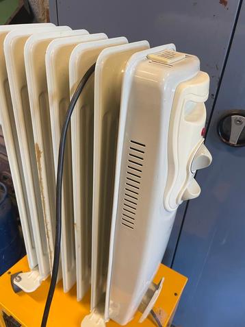Olieradiator olie kachel beschikbaar voor biedingen