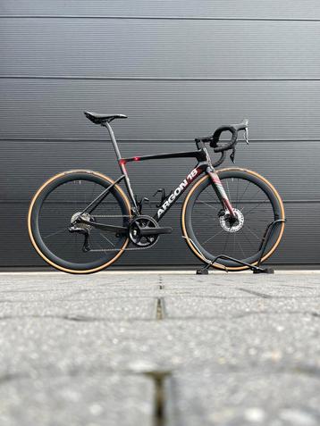 Argon18 Sum Pro - mt M (nieuw met garantie) beschikbaar voor biedingen