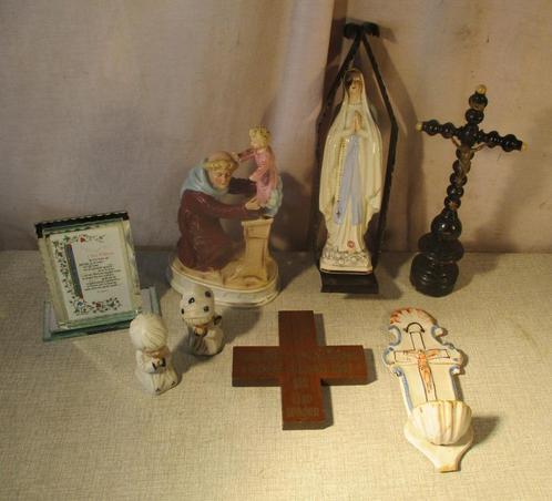 8 Oude Religieuze Voorwerpen, Antiek en Kunst, Antiek | Religieuze voorwerpen, Ophalen of Verzenden