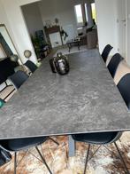 Keramische zwarte tafel + 6 stoelen (marmerlook), Huis en Inrichting, Ophalen of Verzenden, Zo goed als nieuw