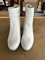 Bottes à talons blanches, Beige, Chaussures à haut talons, Enlèvement, Chaussea