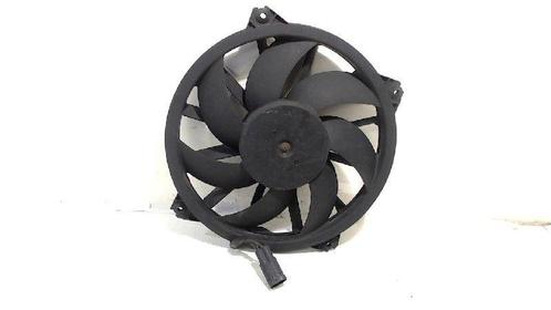KOELVENTILATORMOTOR Citroën DS5 (KD / KF) (9673009880), Auto-onderdelen, Airco en Verwarming, Citroën, Gebruikt