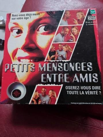 Jeu de société Petits Mensonges entre amis beschikbaar voor biedingen