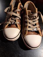 Mustang, gevoerde sneakers mt 38, Kinderen en Baby's, Ophalen of Verzenden, Nieuw, Jongen of Meisje