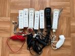 Lot manette Wii complet, Ophalen of Verzenden, Zo goed als nieuw