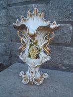Ancien vase en porcelaine dorée française/cachet de la marqu, Antiquités & Art, Curiosités & Brocante, Enlèvement ou Envoi