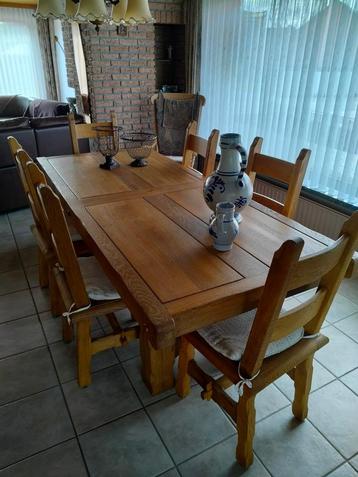 Massieve eiken tafel eetplaats (6 stoelen) beschikbaar voor biedingen