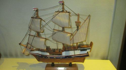 Maquette en bois du galion corsaire “Golden Hind”, Hobby & Loisirs créatifs, Modélisme | Bateaux & Navires, Comme neuf, 1:200 ou moins