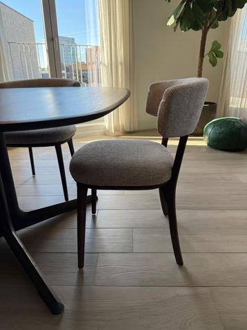 Eetkamerstoelen - 4 stuks in zwarte eik te koop, Design, Comme neuf, Brun, Enlèvement