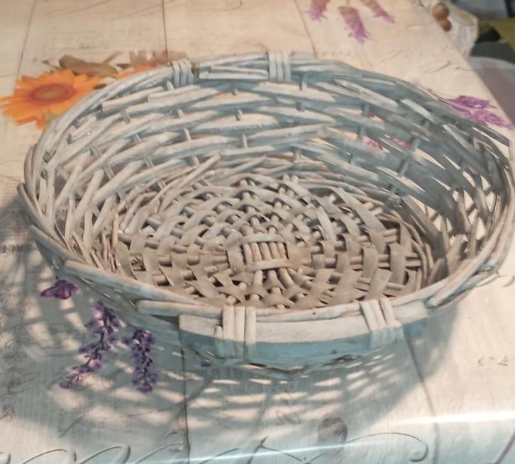 Lot de 8 paniers en osier. Voir photos., Huis en Inrichting, Woonaccessoires | Schalen en Manden, Zo goed als nieuw, Mand, Rechthoekig