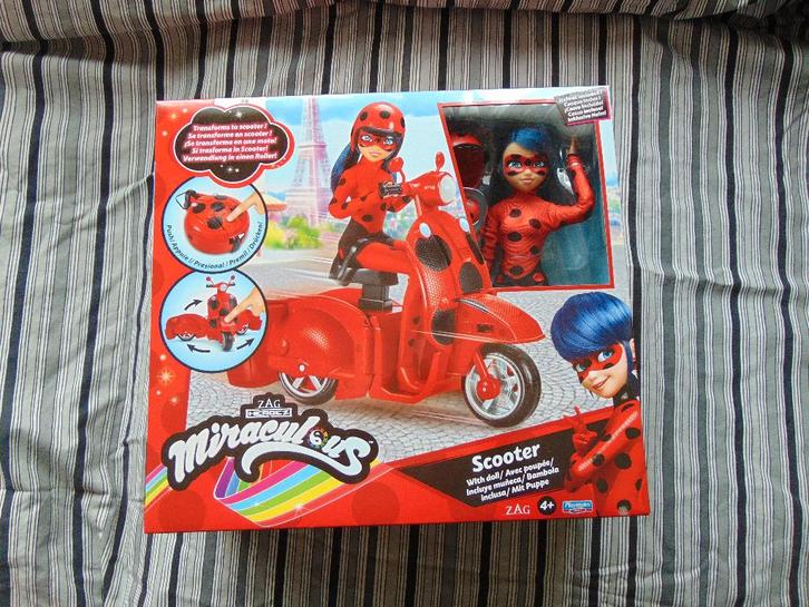 Miraculous Ladybug, Trottinette avec poupée 26 cm, transform, Enfants & Bébés, Jouets | Figurines, Neuf, Enlèvement ou Envoi