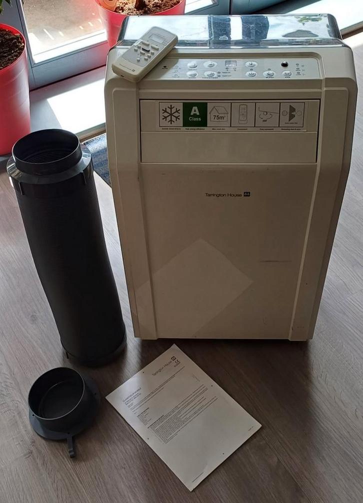 204) Climatiseur tarrington housse, Electroménager, Climatiseurs, Utilisé, Climatiseur mobile, 3 vitesses ou plus, Refroidissement et Déshumidification
