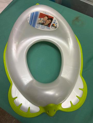 Toilet verkleiner beschikbaar voor biedingen