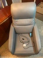November 2024: nieuwprijs 2.229 euro - Relaxfauteuil, Ophalen, Zo goed als nieuw, Eenpersoons, Leer