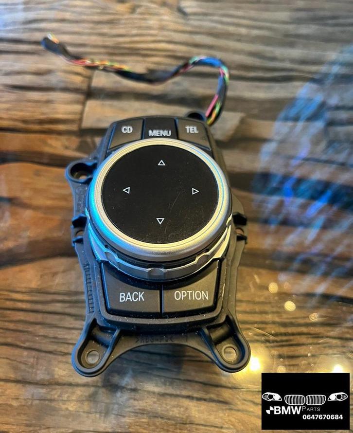 Navigatie knop CIC Bmw 3-Serie E90 E91 E92 E93 F look, Autos : Pièces & Accessoires, Tableau de bord & Interrupteurs, BMW, Utilisé