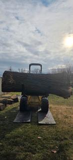 Eiken stam 2 m., Doe-het-zelf en Bouw, Hout en Planken, Ophalen, Eiken