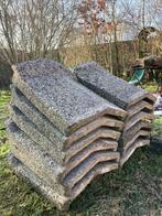 Betonnen muurdeksteen lengte 55,5cm (12 stuks), Doe-het-zelf en Bouw, Dakpannen en Dakbedekking, Ophalen, Overige materialen, Gebruikt