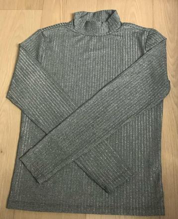 Grijs glittertruitje 14 jaar beschikbaar voor biedingen