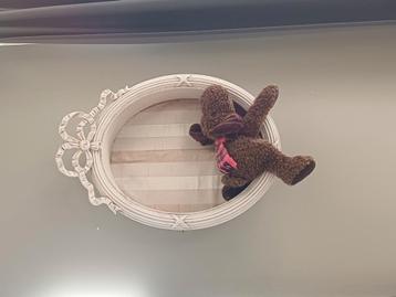 Mooie wand decoratie beschikbaar voor biedingen