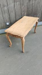 Salontafel eik. Geluchtgomd, Enlèvement