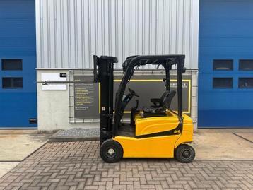 VS-22261 Elektrische triplex heftruck Yale 4560mm Sideshift beschikbaar voor biedingen