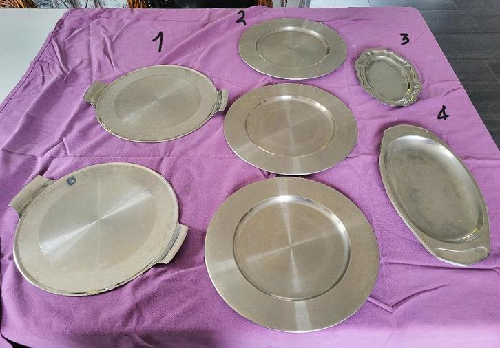 8 inox schalen en 2 porseleinen schalen, Huis en Inrichting, Keuken | Keukenbenodigdheden, Gebruikt, Ophalen of Verzenden