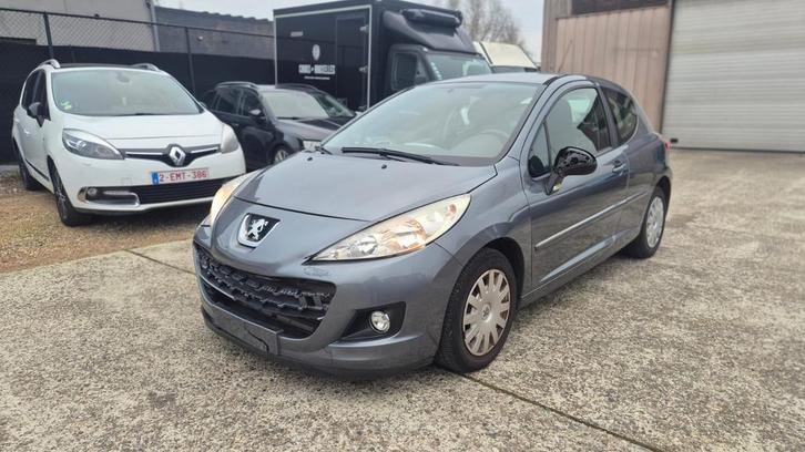 Peugeot 207 Diesel 121.000km, Auto's, Peugeot, Bedrijf, Diesel, Euro 5, Ophalen