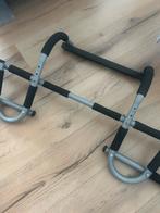 Optrekstang voor de deur, Sport en Fitness, Fitnessmaterialen, Ophalen of Verzenden, Zo goed als nieuw, Oprekstang