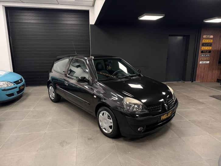 RENAULT CLIO 1.2 MOTOR BENZINE  77.000 KM TOP STAAT, Autos, Renault, Entreprise, Achat, Clio, Essence, Euro 4, 3 portes, Noir