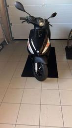 Piaggio zip 4t | Nieuw 600km, Fietsen en Brommers, Ophalen, Zo goed als nieuw, Zip
